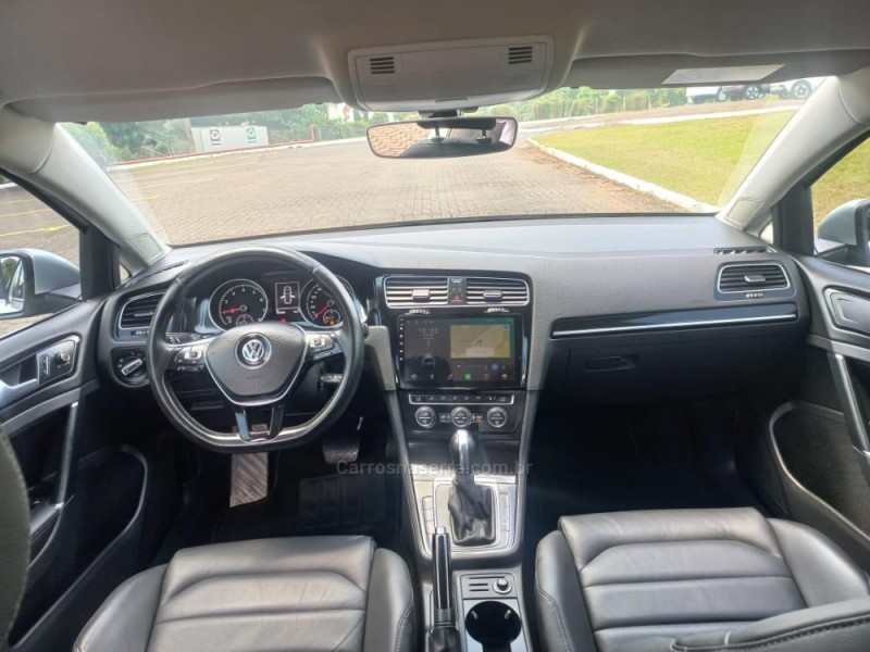 GOLF 1.4 TSI VARIANT HIGHLINE 16V TOTAL FLEX 4P TIPTRONIC - 2017 - NOVA PETRóPOLIS