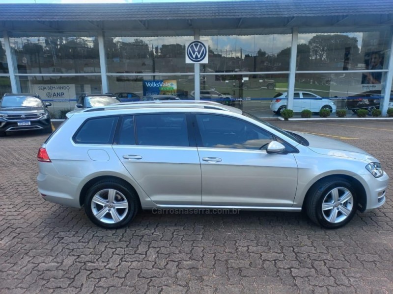 GOLF 1.4 TSI VARIANT HIGHLINE 16V TOTAL FLEX 4P TIPTRONIC - 2017 - NOVA PETRóPOLIS