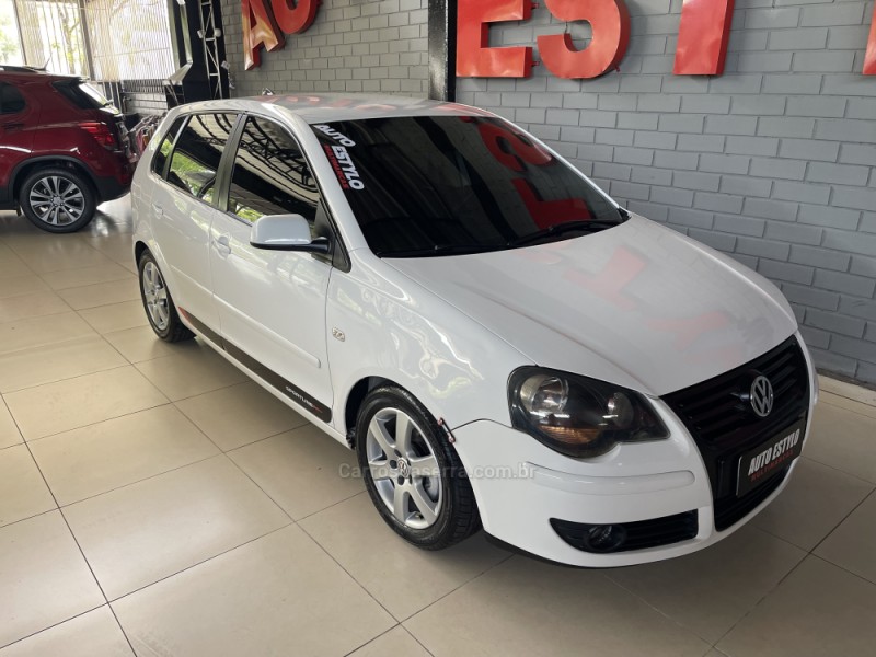 POLO 1.6 MI 8V FLEX 4P MANUAL - 2009 - ESTâNCIA VELHA