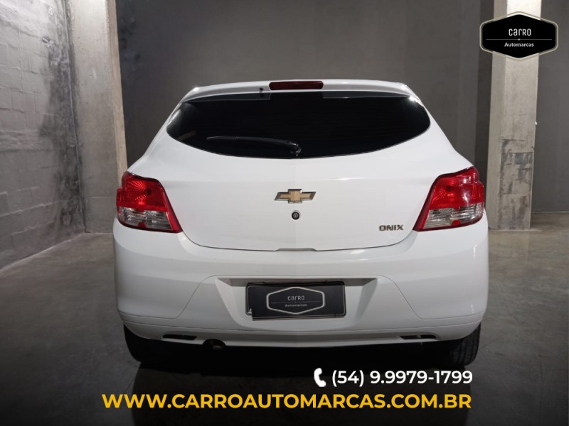 ONIX 1.0 MPFI LS 8V FLEX 4P MANUAL - 2015 - CAXIAS DO SUL