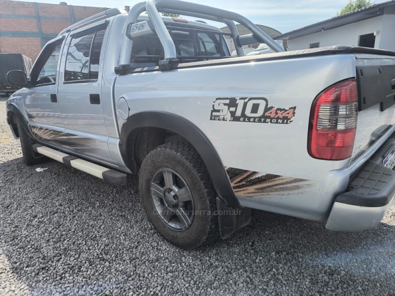 S10 2.8 RODEIO 4X4 CD 12V TURBO ELECTRONIC INTERCOOLER DIESEL 4P MANUAL - 2011 - CAXIAS DO SUL