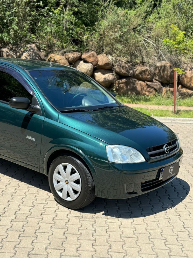 CORSA 1.0 MPFI MAXX 8V FLEX 4P MANUAL - 2005 - IVOTI