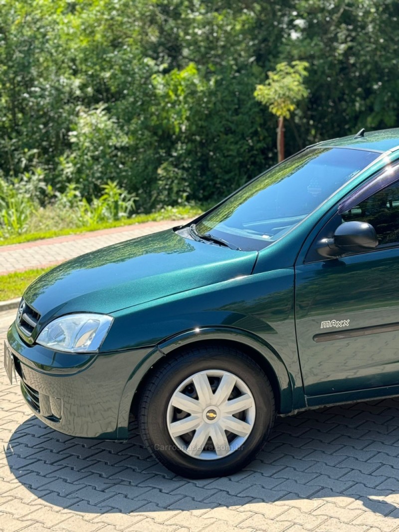 CORSA 1.0 MPFI MAXX 8V FLEX 4P MANUAL - 2005 - IVOTI