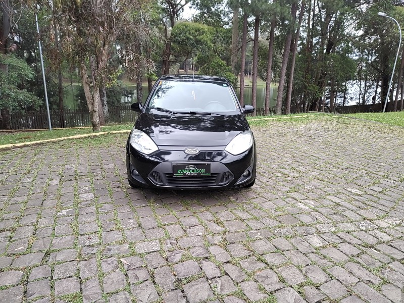 FIESTA 1.0 MPI CLASS 8V FLEX 4P MANUAL - 2014 - CAXIAS DO SUL