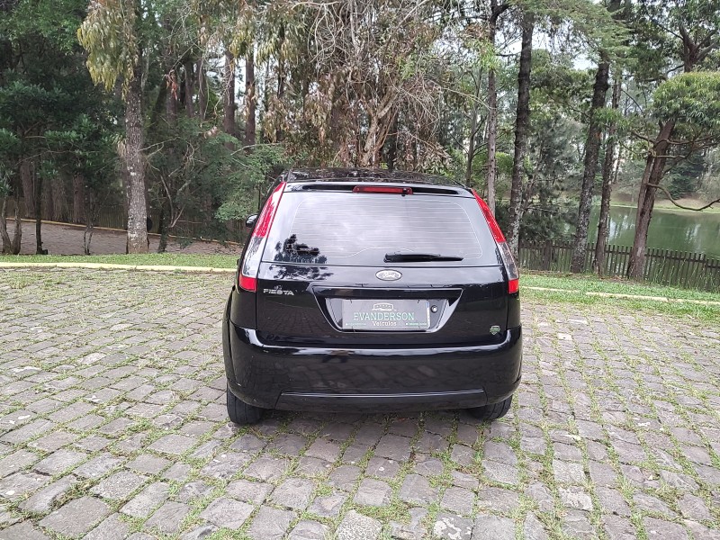 FIESTA 1.0 MPI CLASS 8V FLEX 4P MANUAL - 2014 - CAXIAS DO SUL