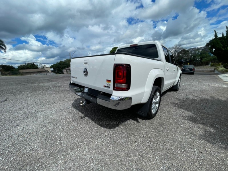 AMAROK 3.0 V6 TDI HIGHLINE CD DIESEL 4MOTION AUTOMÁTICO - 2019 - CAXIAS DO SUL