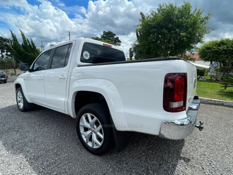 AMAROK 3.0 V6 TDI HIGHLINE CD DIESEL 4MOTION AUTOMÁTICO - 2019 - CAXIAS DO SUL