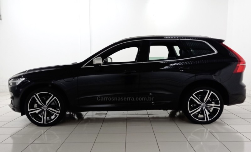 XC60 2.0 T8 R DESIGN HYBRID GASOLINA 4P AUTOMÁTICO - 2019 - PORTO ALEGRE