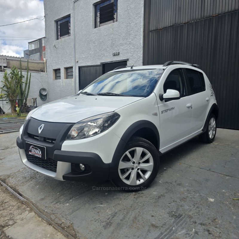 SANDERO 1.6 STEPWAY 8V FLEX 4P MANUAL - 2014 - CAXIAS DO SUL