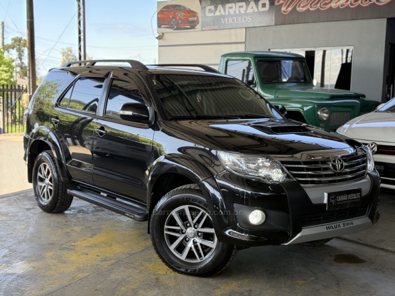 hilux sw4 3.0 srv 4x4 7 lugares 16v turbo intercooler diesel 4p automatico 2013 parobe