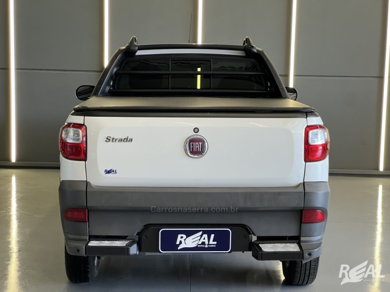 STRADA 1.4 FREEDOM CS 8V FLEX 2P MANUAL - 2020 - SAPIRANGA