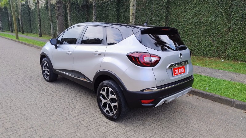 CAPTUR 1.6 16V INTENSE BOSE FLEX 4P AUTOMÁTICO - 2019 - CAXIAS DO SUL