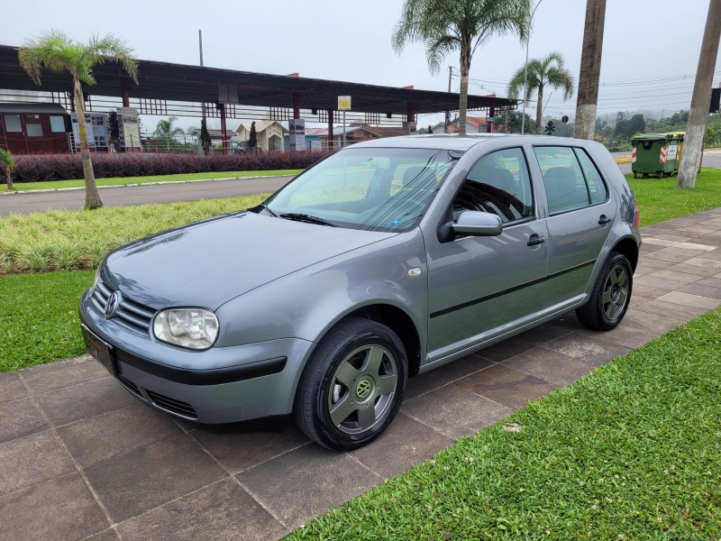 GOLF 1.6 MI 8V GASOLINA 4P MANUAL - 2005 - CARLOS BARBOSA