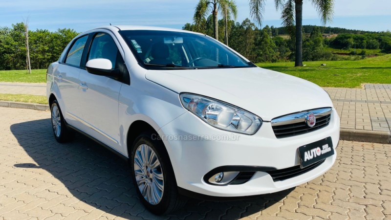 grand siena 1.6 16v flex 4p manual 2013 dois irmaos