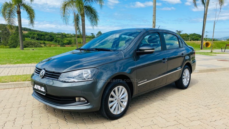 VOYAGE 1.0 MI COMFORTLINE 8V FLEX 4P MANUAL - 2016 - DOIS IRMãOS