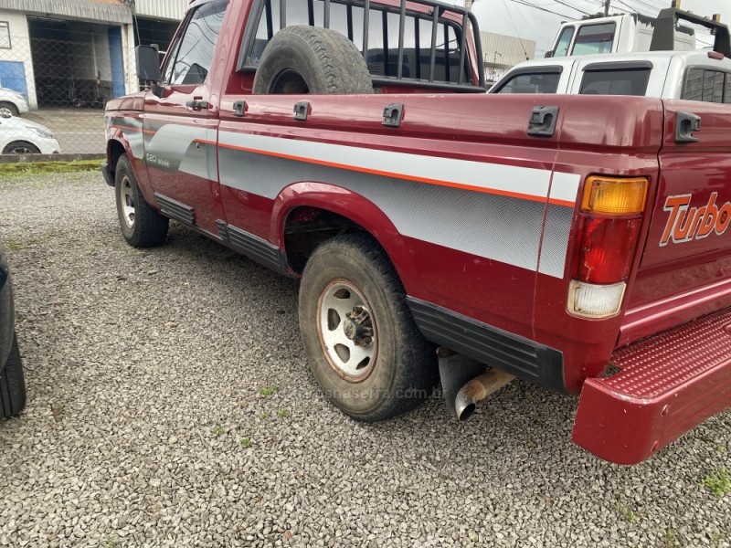 D20 4.0 CUSTOM DE LUXE CS 8V TURBO DIESEL 2P MANUAL - 1993 - CAXIAS DO SUL