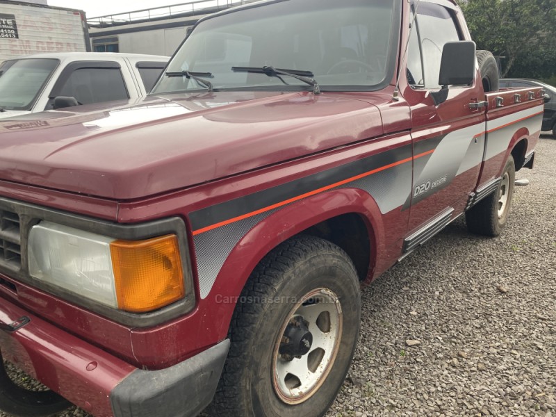 D20 4.0 CUSTOM DE LUXE CS 8V TURBO DIESEL 2P MANUAL - 1993 - CAXIAS DO SUL