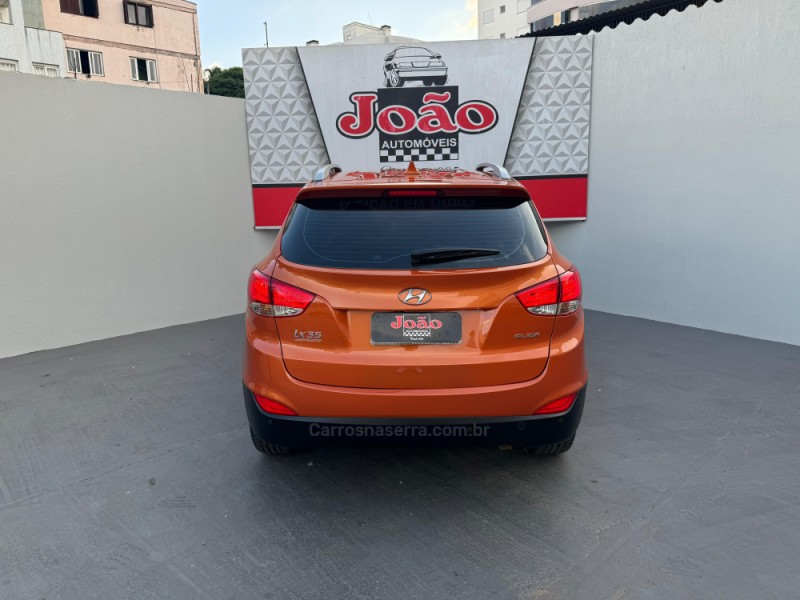 IX35 2.0 LAUNCHING EDITION 16V FLEX 4P AUTOMÁTICO - 2016 - CASCA