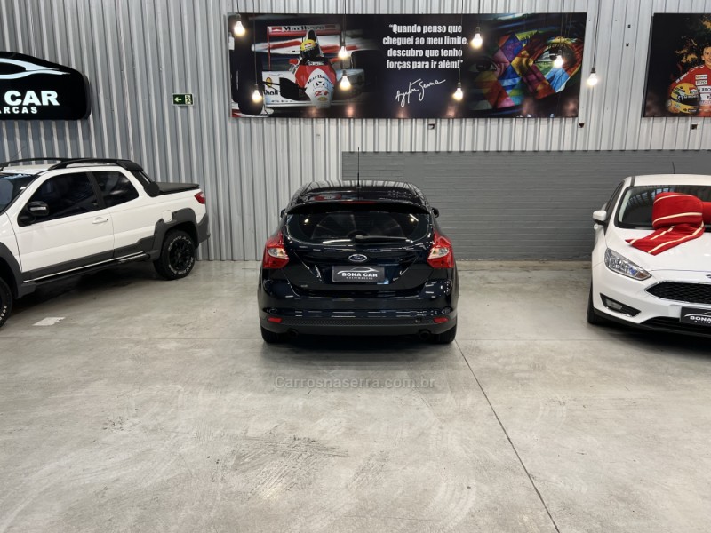 FOCUS 1.6 S 16V FLEX 4P MANUAL - 2014 - CAXIAS DO SUL