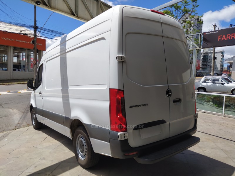 SPRINTER 2.2 CHASSI 416 FURGÃO LONGO TA DIESEL 2P MANUAL - 2021 - BENTO GONçALVES