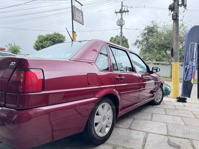 SANTANA 2.0 MI COMFORTLINE 8V GASOLINA 4P MANUAL - 2002 - CAXIAS DO SUL