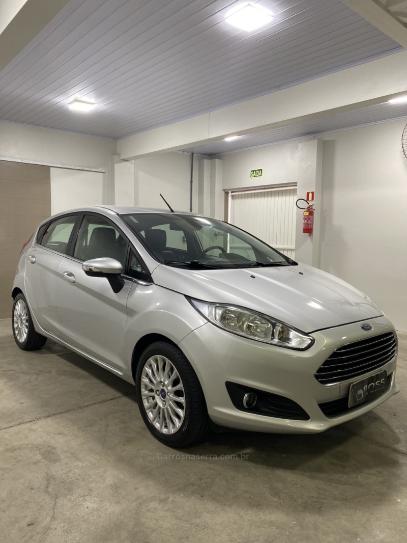 fiesta 1.6 titanium hatch 16v flex 4p automatico 2016 bento goncalves