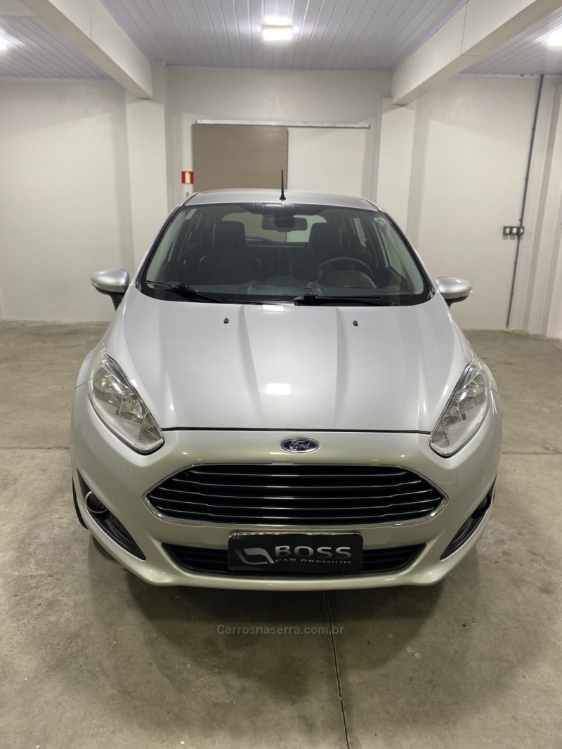 FIESTA 1.6 TITANIUM HATCH 16V FLEX 4P AUTOMÁTICO - 2016 - BENTO GONçALVES