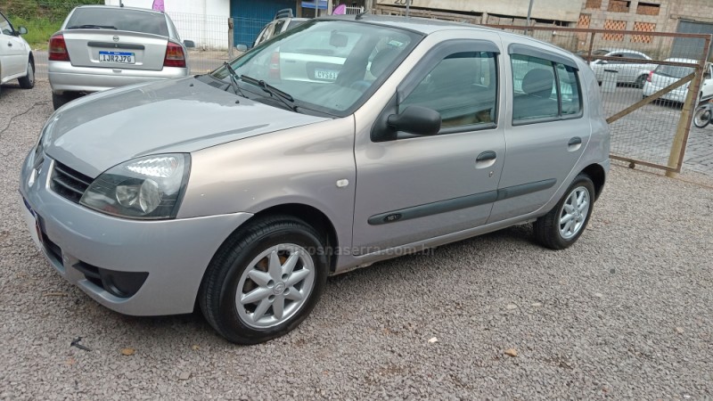 CLIO 1.0 CAMPUS 16V FLEX 4P MANUAL - 2010 - CAXIAS DO SUL