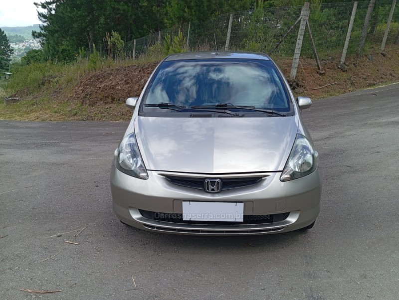 FIT 1.4 LX 8V FLEX 4P MANUAL - 2006 - CAXIAS DO SUL