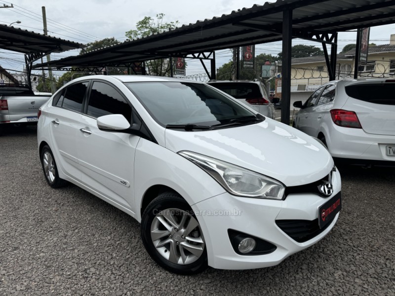 HB20S 1.6 PREMIUM 16V FLEX 4P AUTOMÁTICO - 2015 - NOVO HAMBURGO