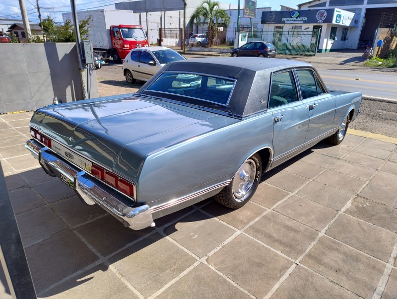 GALAXIE LANDAU GASOLINA 4P AUTOMÁTICO - 1978 - VACARIA