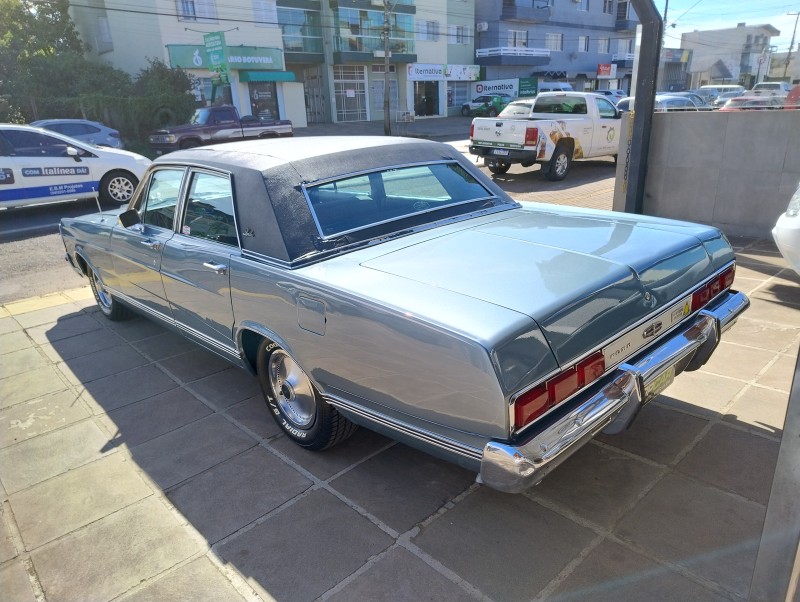 GALAXIE LANDAU GASOLINA 4P AUTOMÁTICO - 1978 - VACARIA