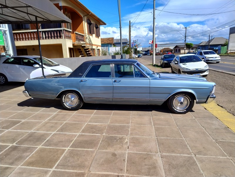 GALAXIE LANDAU GASOLINA 4P AUTOMÁTICO - 1978 - VACARIA