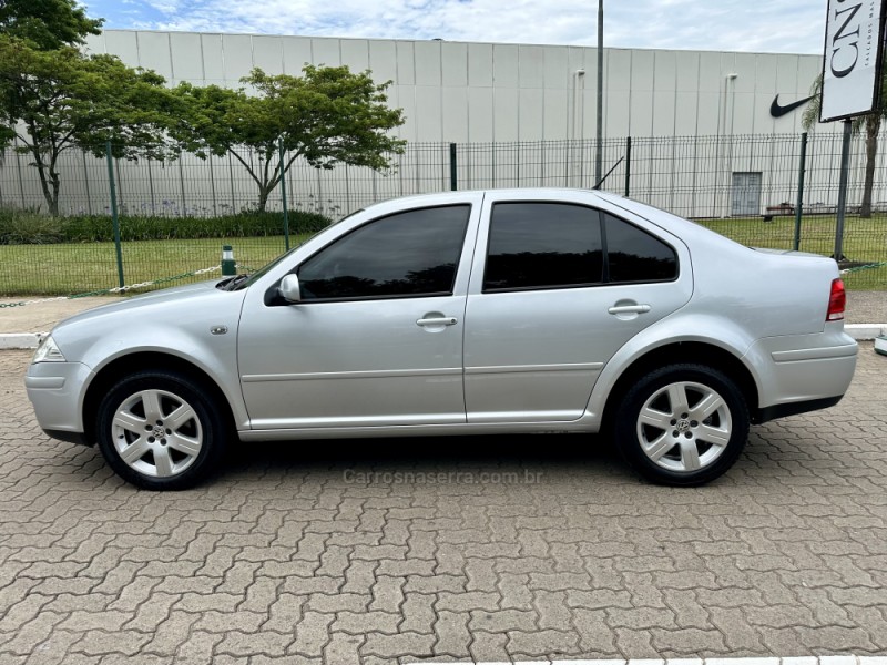 BORA 2.0 MI 8V GASOLINA 4P MANUAL - 2008 - ESTâNCIA VELHA