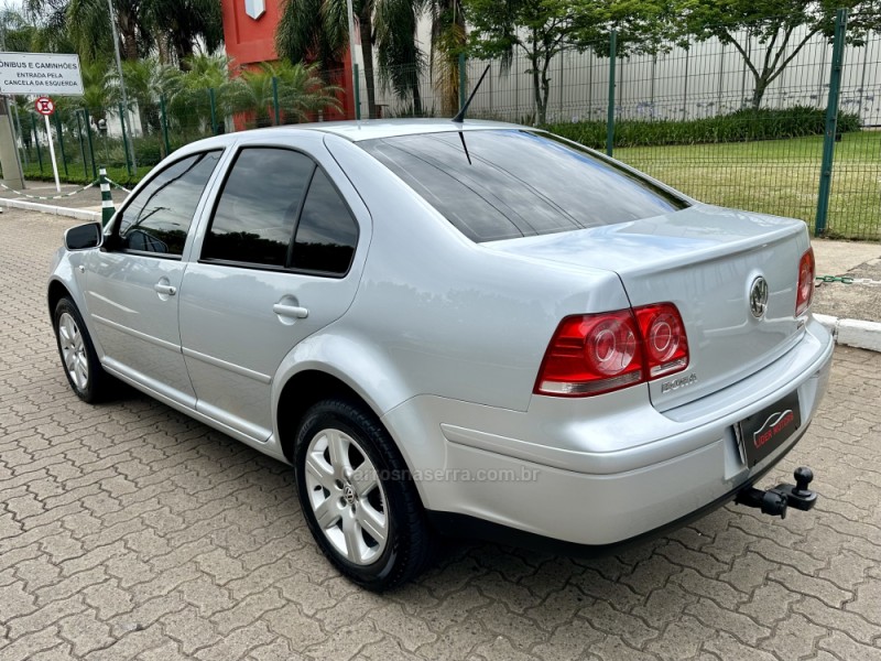 BORA 2.0 MI 8V GASOLINA 4P MANUAL - 2008 - ESTâNCIA VELHA