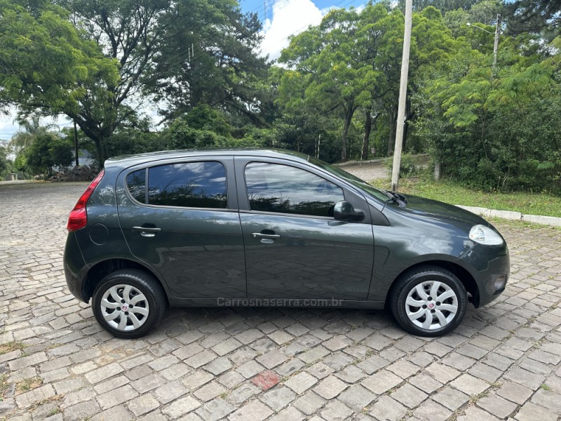 PALIO 1.0 MPI ATTRACTIVE 8V FLEX 4P MANUAL - 2013 - NOVA PRATA