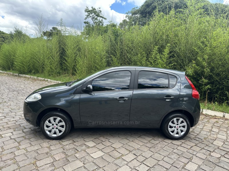 PALIO 1.0 MPI ATTRACTIVE 8V FLEX 4P MANUAL - 2013 - NOVA PRATA