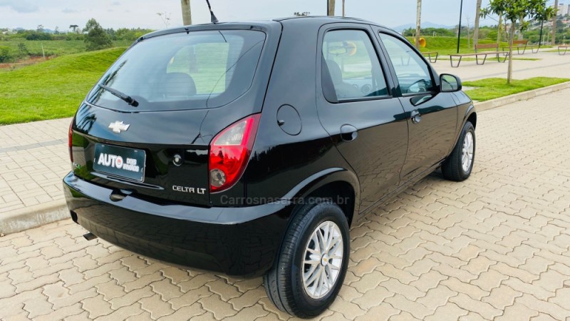 CELTA 1.0 MPFI LT 8V FLEX 4P MANUAL - 2014 - DOIS IRMãOS