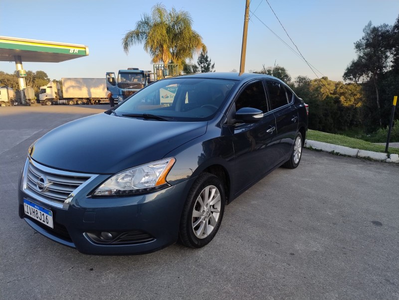 sentra 2.0 sv 16v flex 4p automatico 2014 caxias do sul