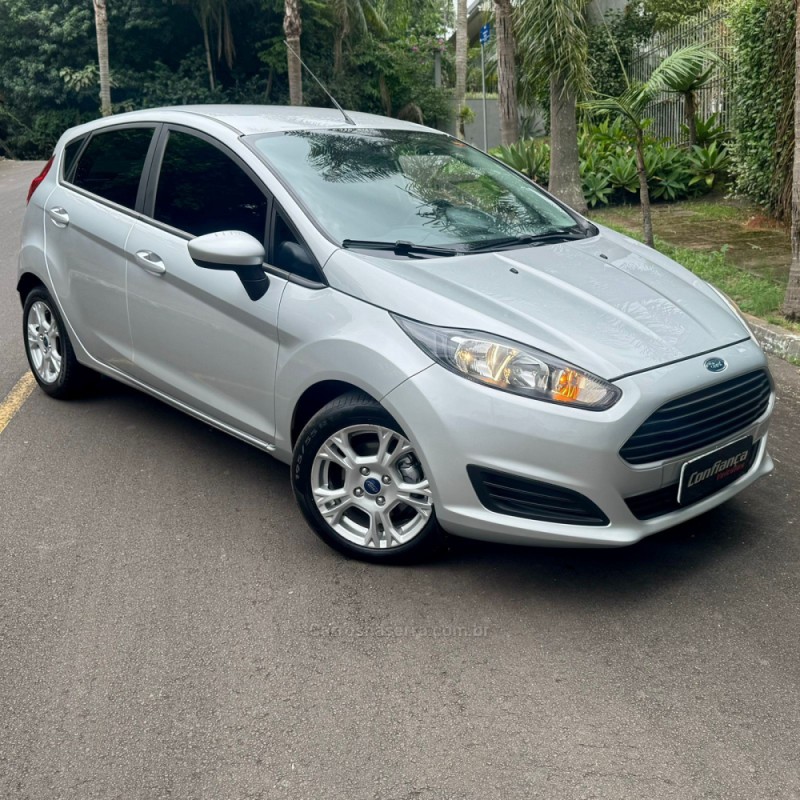 fiesta 1.5 s hatch 16v flex 4p manual 2015 campo bom