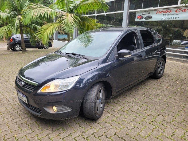 FOCUS 1.6 GLX 16V FLEX 4P MANUAL - 2013 - NOVA PRATA