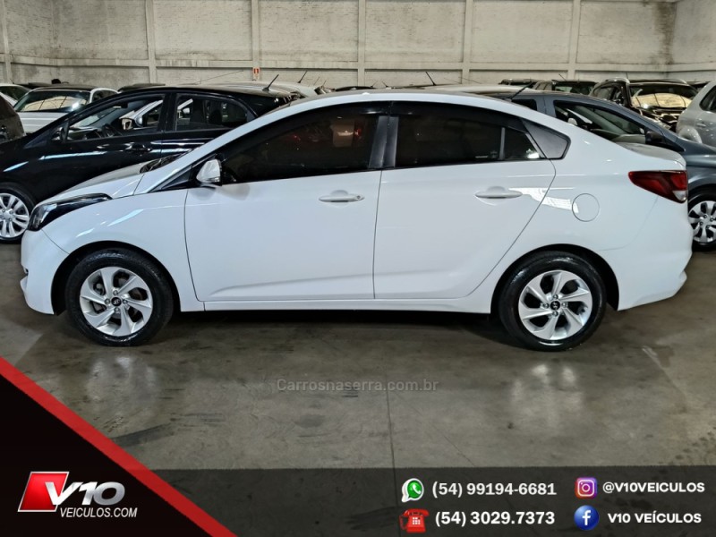 HB20S 1.6 COMFORT PLUS 16V FLEX 4P MANUAL - 2016 - CAXIAS DO SUL