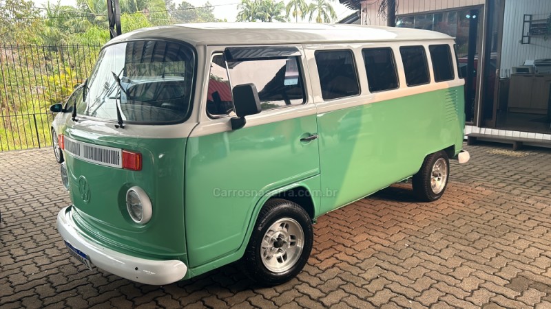 KOMBI 1.6 STD 8V GASOLINA 3P MANUAL