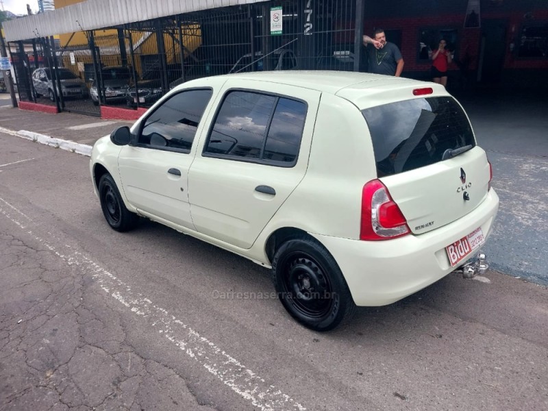 CLIO 1.0 EXPRESSION 16V FLEX 4P MANUAL - 2014 - CAXIAS DO SUL