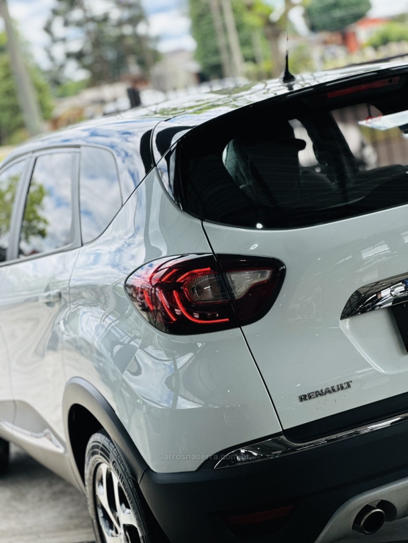 CAPTUR 1.6 16V FLEX INTENSE AUTOMÁTICO - 2020 - CANELA