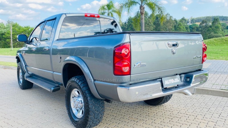 RAM 5.9 2500 SLT 4X4 CD I6 24V TURBO DIESEL 4P AUTOMÁTICO - 2008 - DOIS IRMãOS