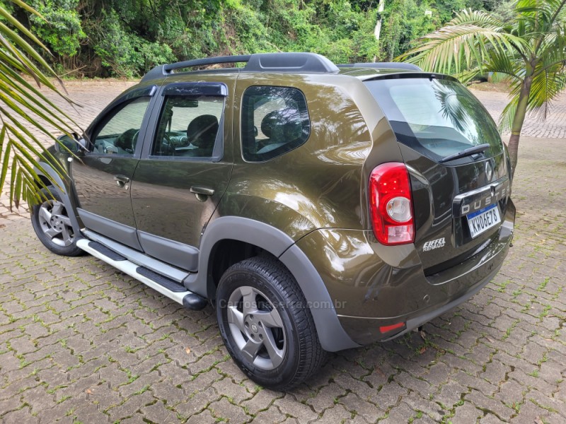 DUSTER 2.0 DYNAMIQUE 4X2 16V FLEX 4P AUTOMÁTICO - 2015 - NOVA PRATA