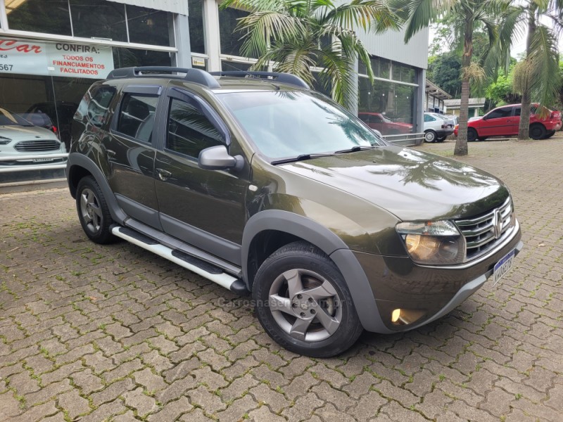 duster 2.0 dynamique 4x2 16v flex 4p automatico 2015 nova prata