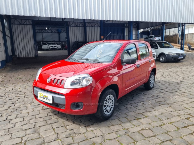 UNO 1.0 EVO VIVACE 8V FLEX 4P MANUAL - 2014 - VACARIA