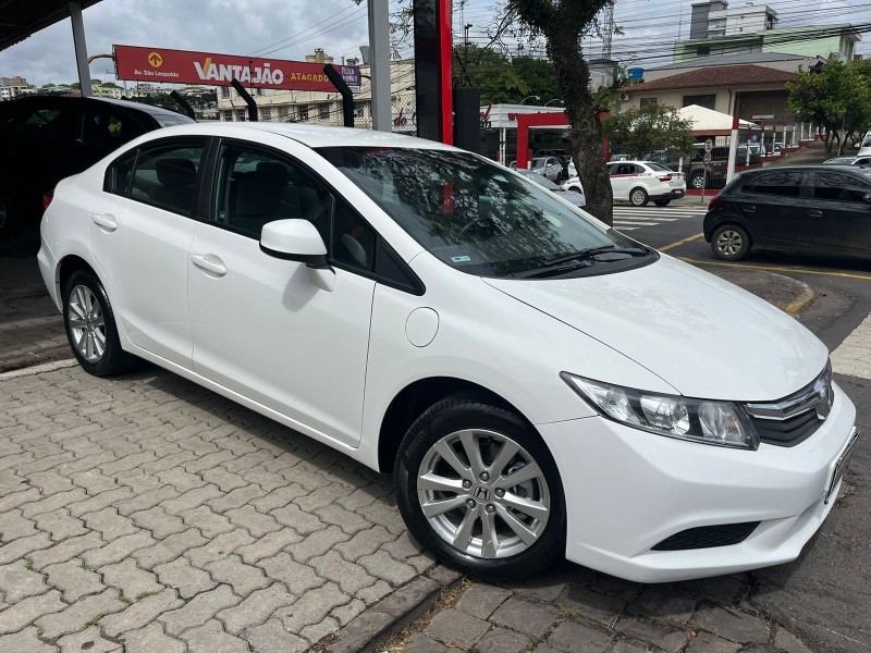 CIVIC 1.8 LXS 16V FLEX 4P AUTOMÁTICO